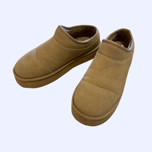 American Eagle "The Hangout Slip-On Slipper", Light Brown, Size 7.5